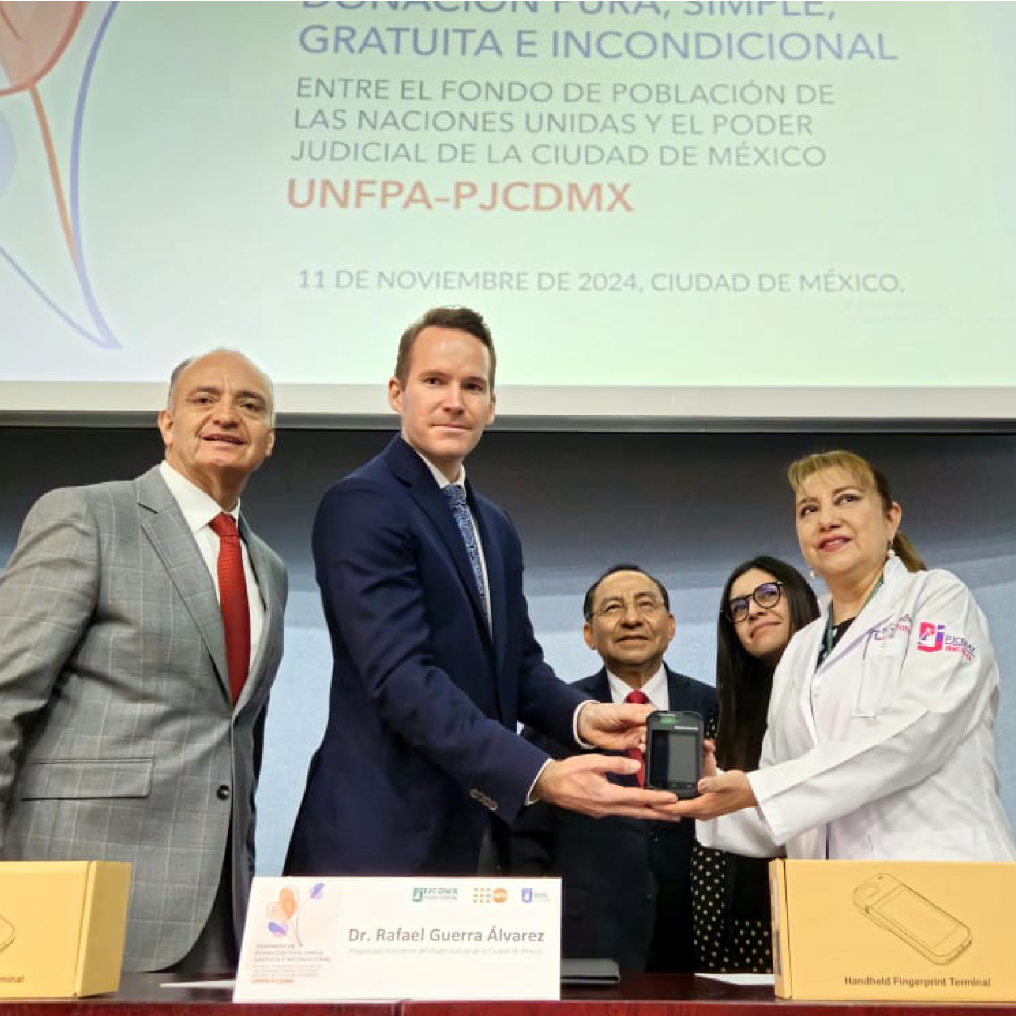 INCIFO RECIBE ESCANERES DACTILARES PARA IDENTIFICACION DE CADAVERES_Mesa de trabajo 1 copia 10