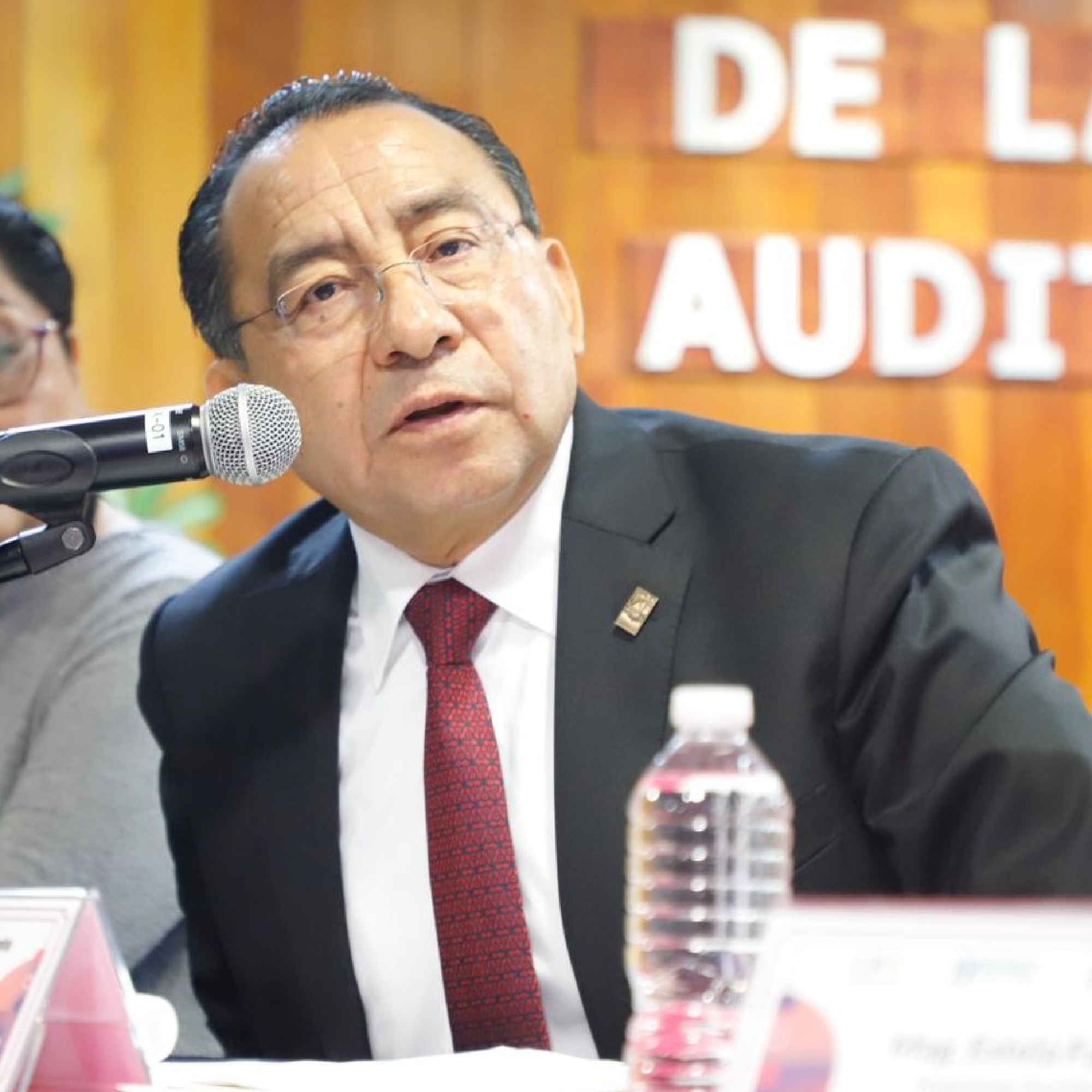 OFRECE MAG GUERRA ALVAREZ COADYUVAR EN ANALISIS DE LEY OLIMPIA_Mesa de trabajo 1 copia 2